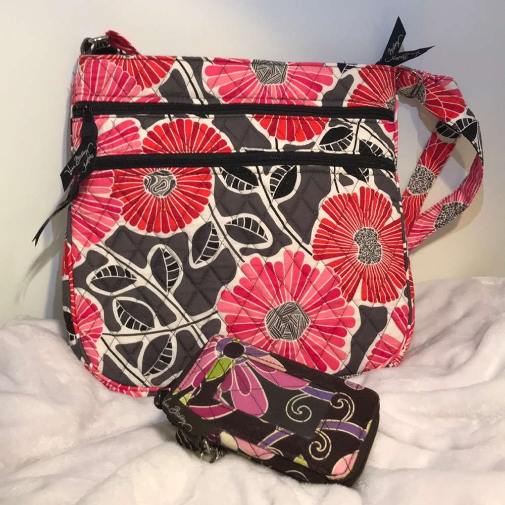 VERA BRADLEY  SET Purse & Wrist Wallet